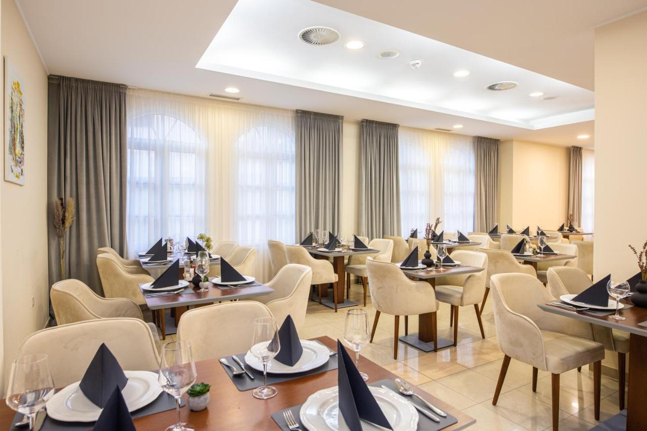 Hotel Bella Vista Drvenik  Eksteriør billede