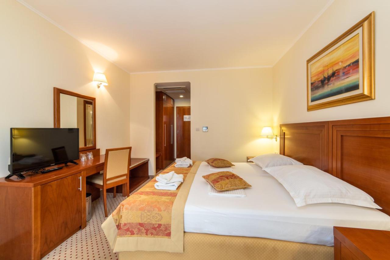 Hotel Bella Vista Drvenik  Eksteriør billede