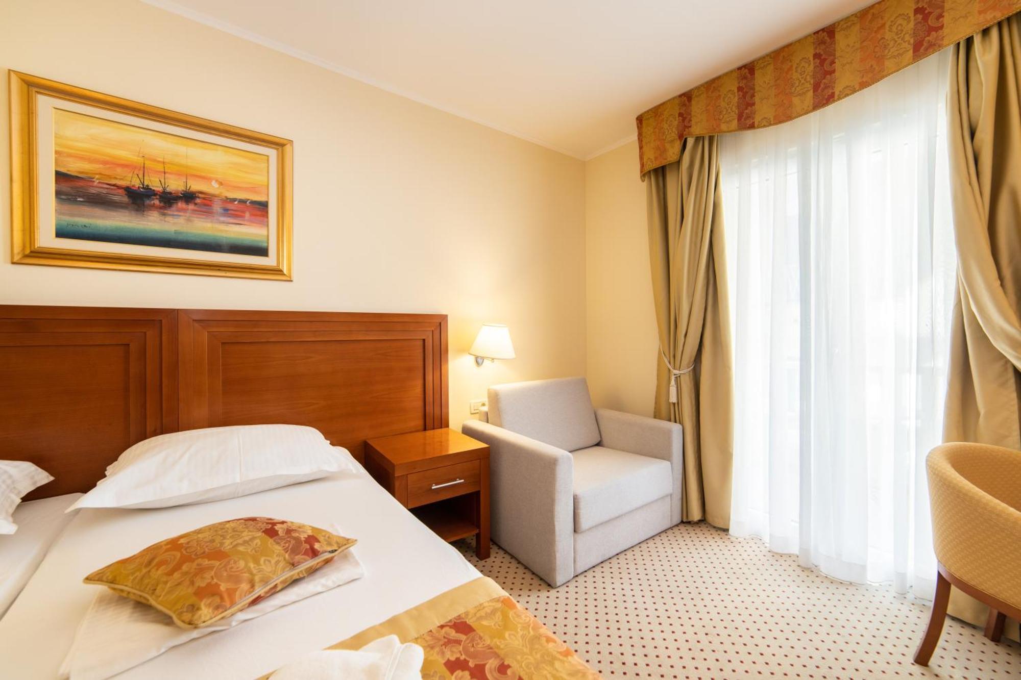 Hotel Bella Vista Drvenik  Eksteriør billede