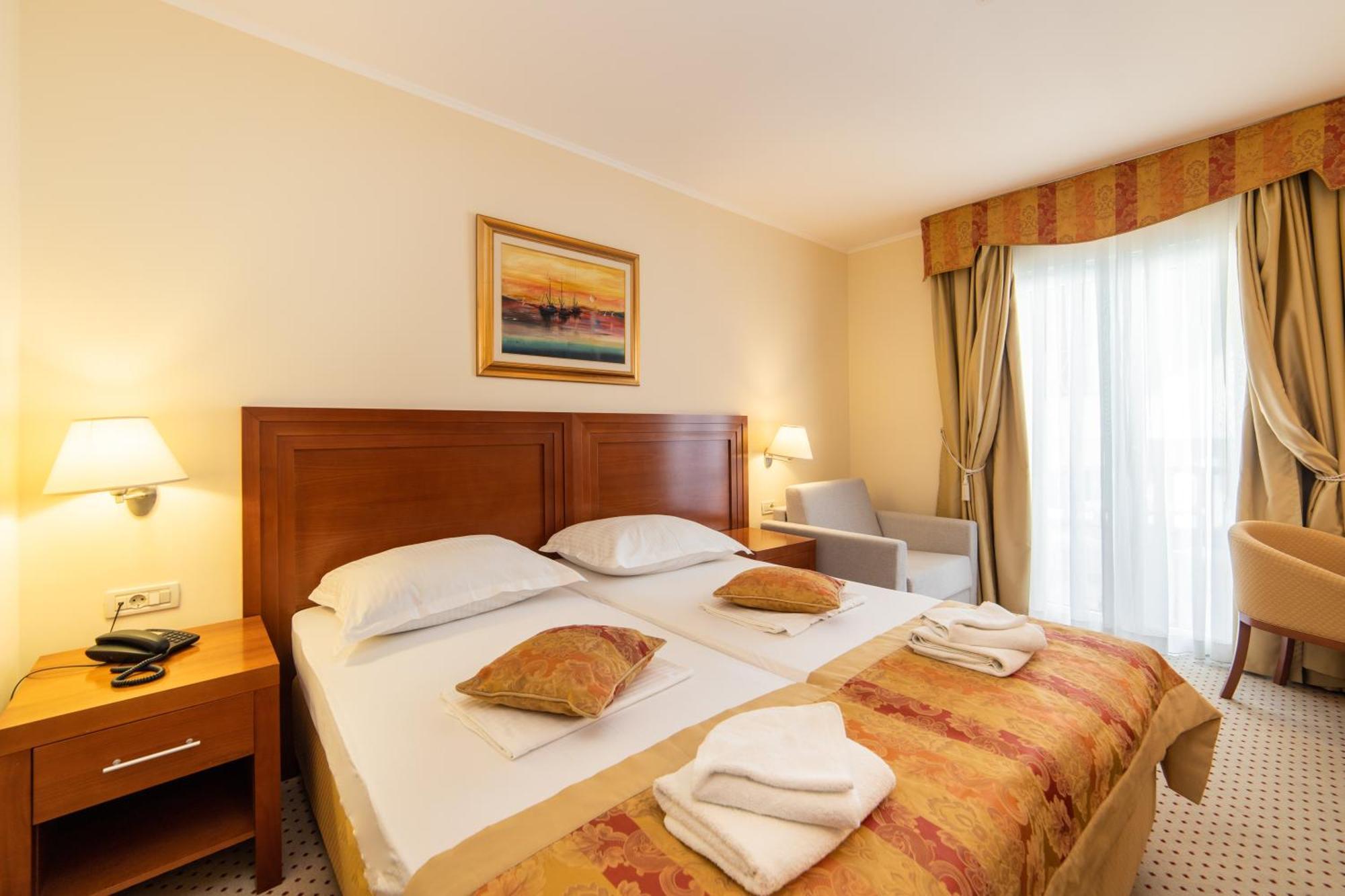 Hotel Bella Vista Drvenik  Eksteriør billede
