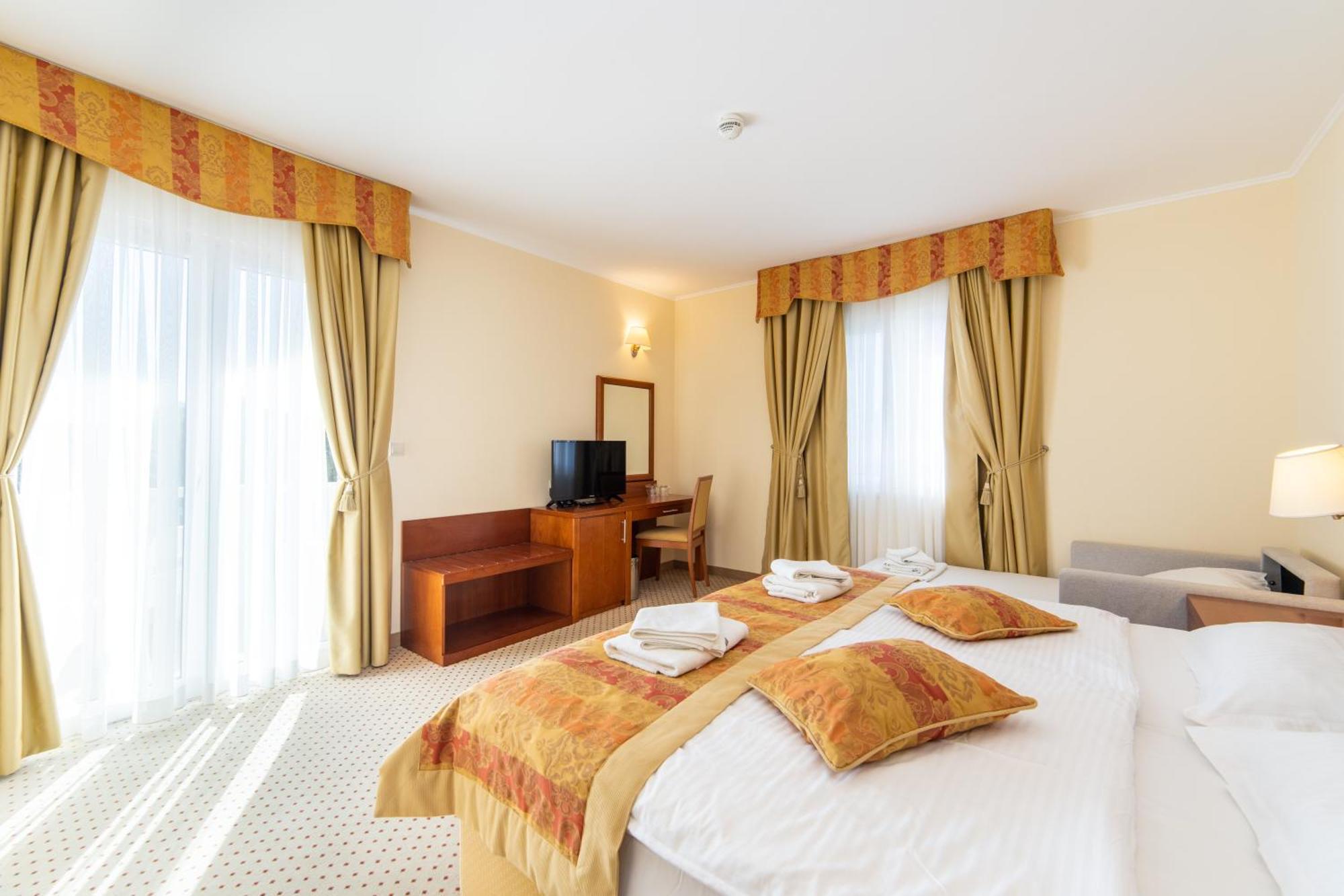Hotel Bella Vista Drvenik  Eksteriør billede