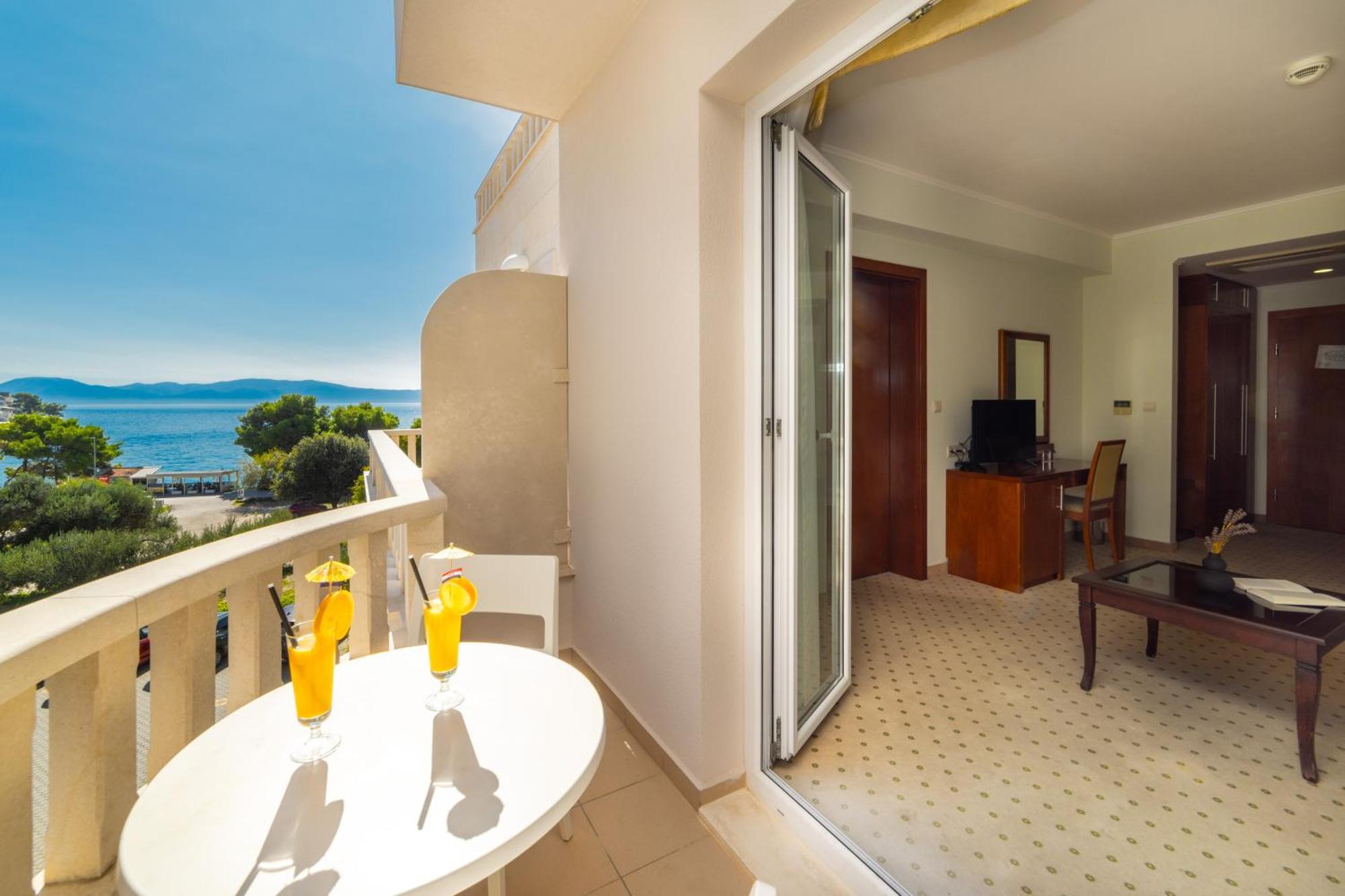 Hotel Bella Vista Drvenik  Eksteriør billede